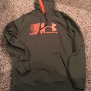 XL men’s hoodie